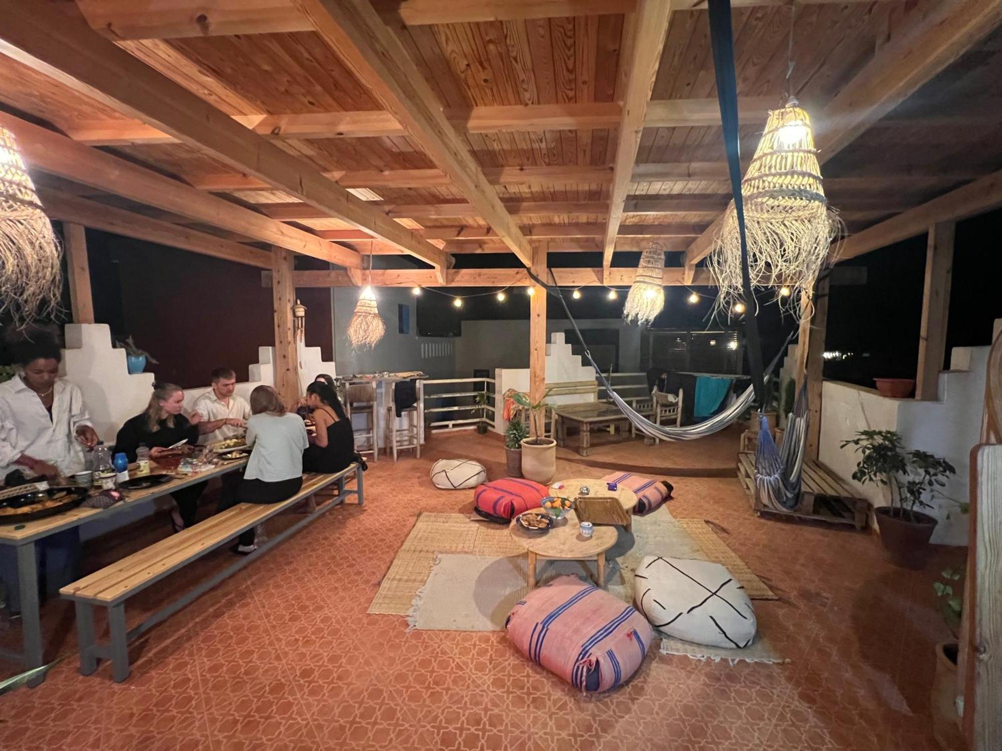 Arima Surf House Hostel Tamraght ภายนอก รูปภาพ